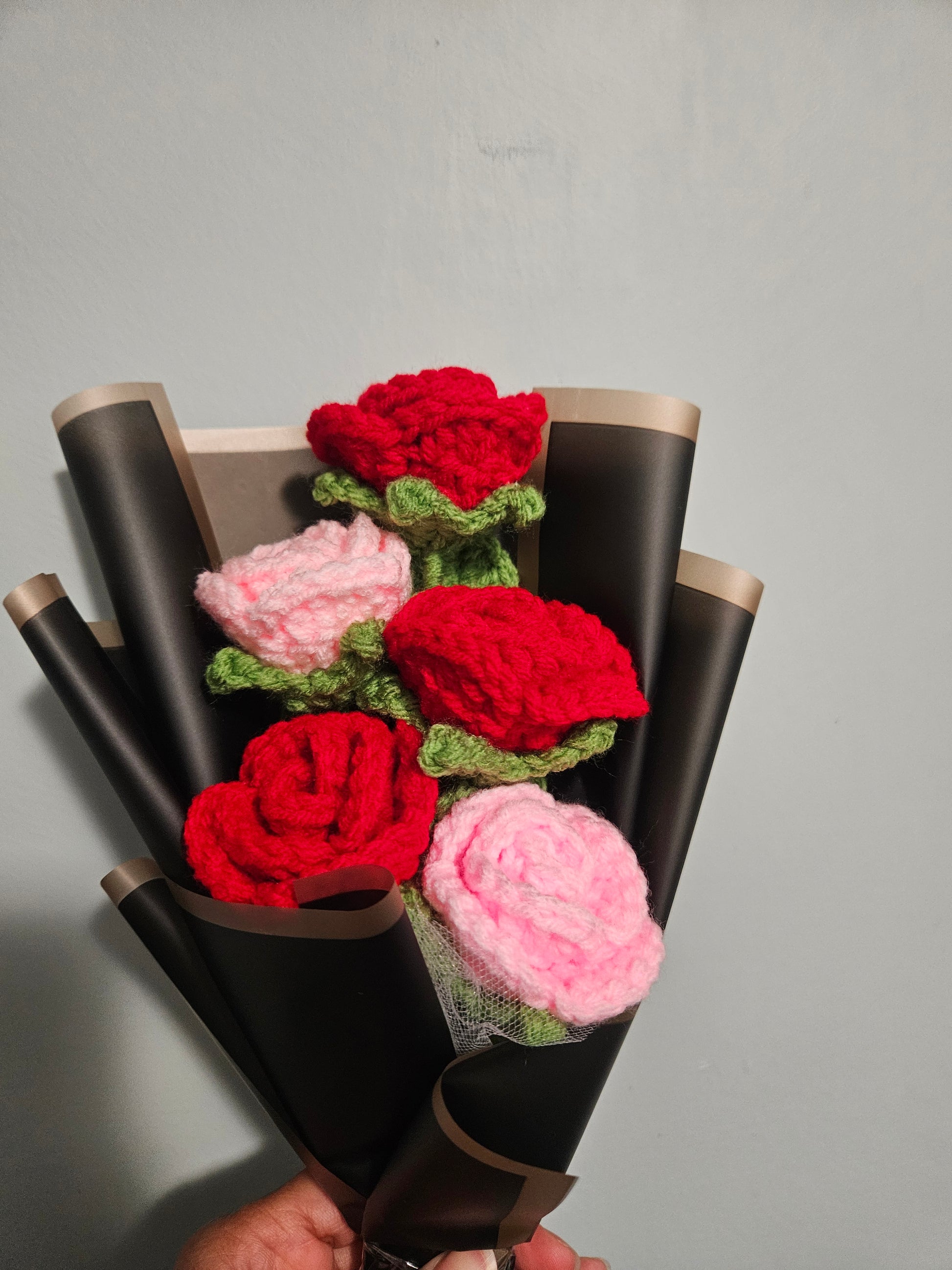 Roses 005 - Ridmanee's Crochet Store