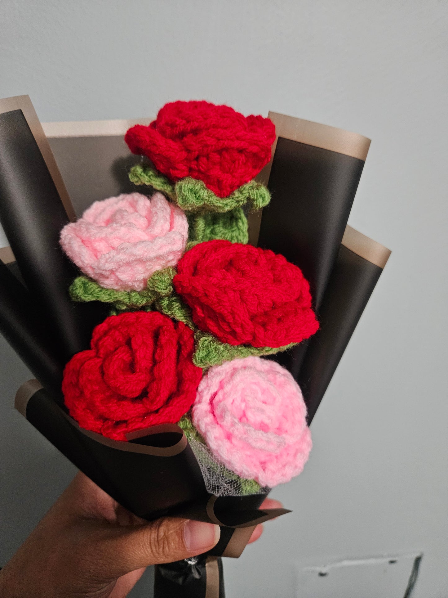 Roses 005 - Ridmanee's Crochet Store