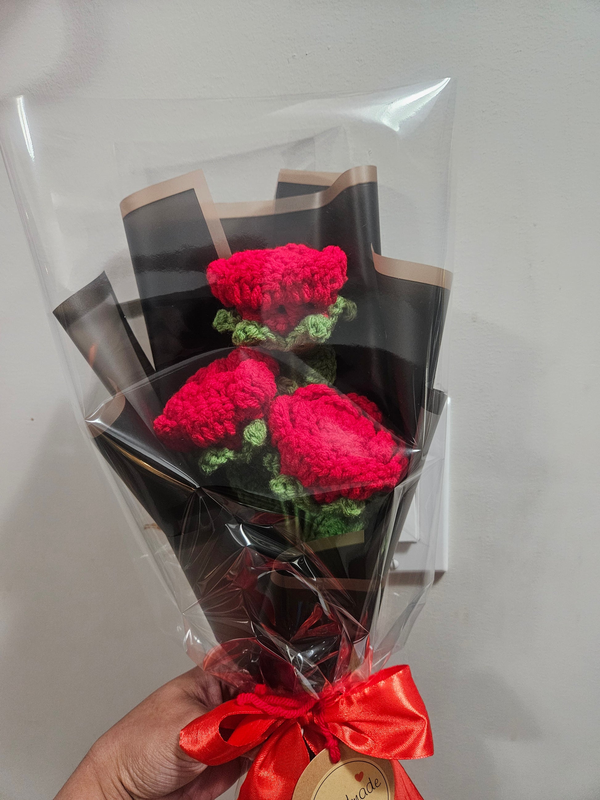 Roses 002 - Ridmanee's Crochet Store