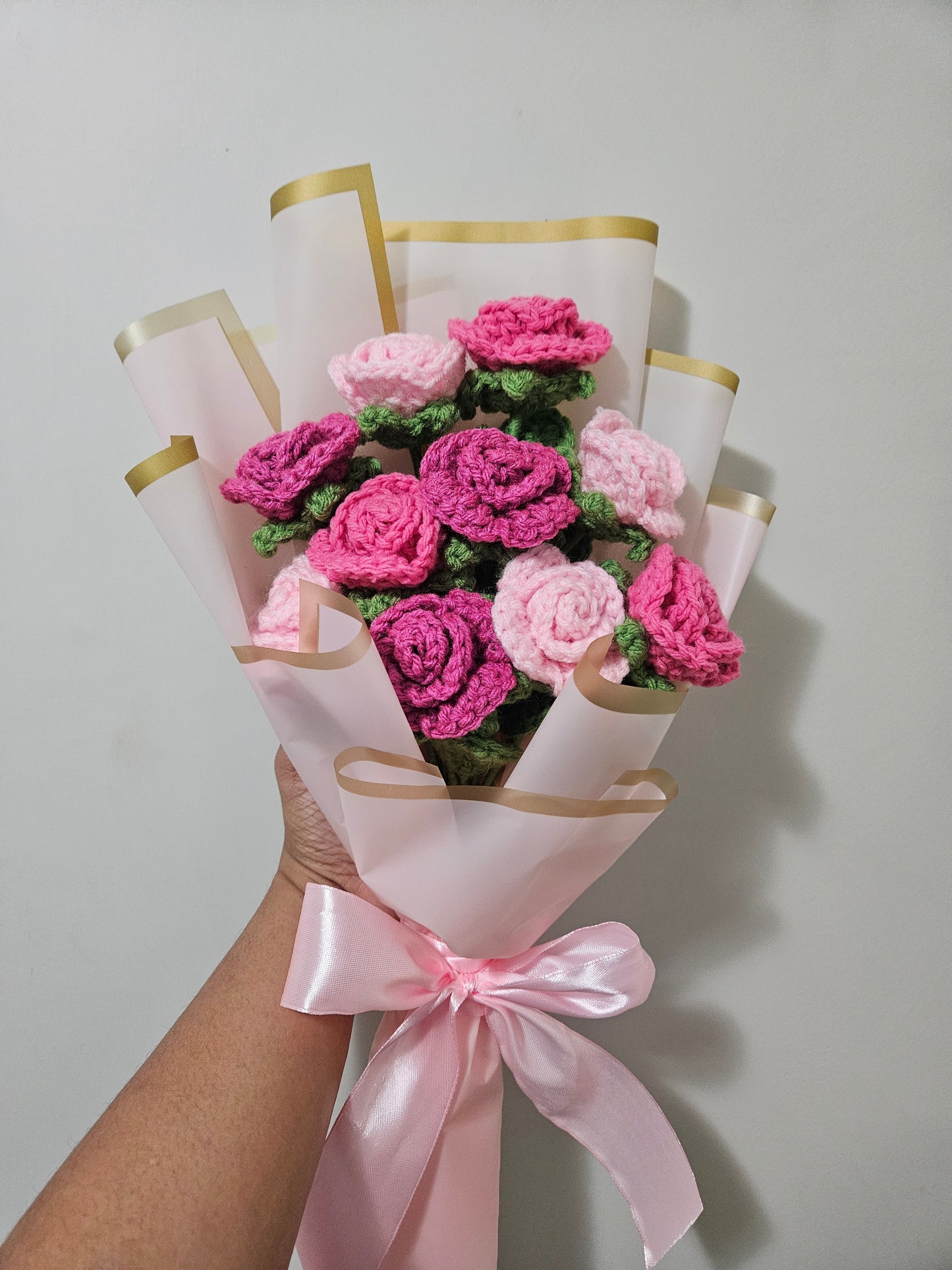 Roses 001 - Ridmanee's Crochet Store