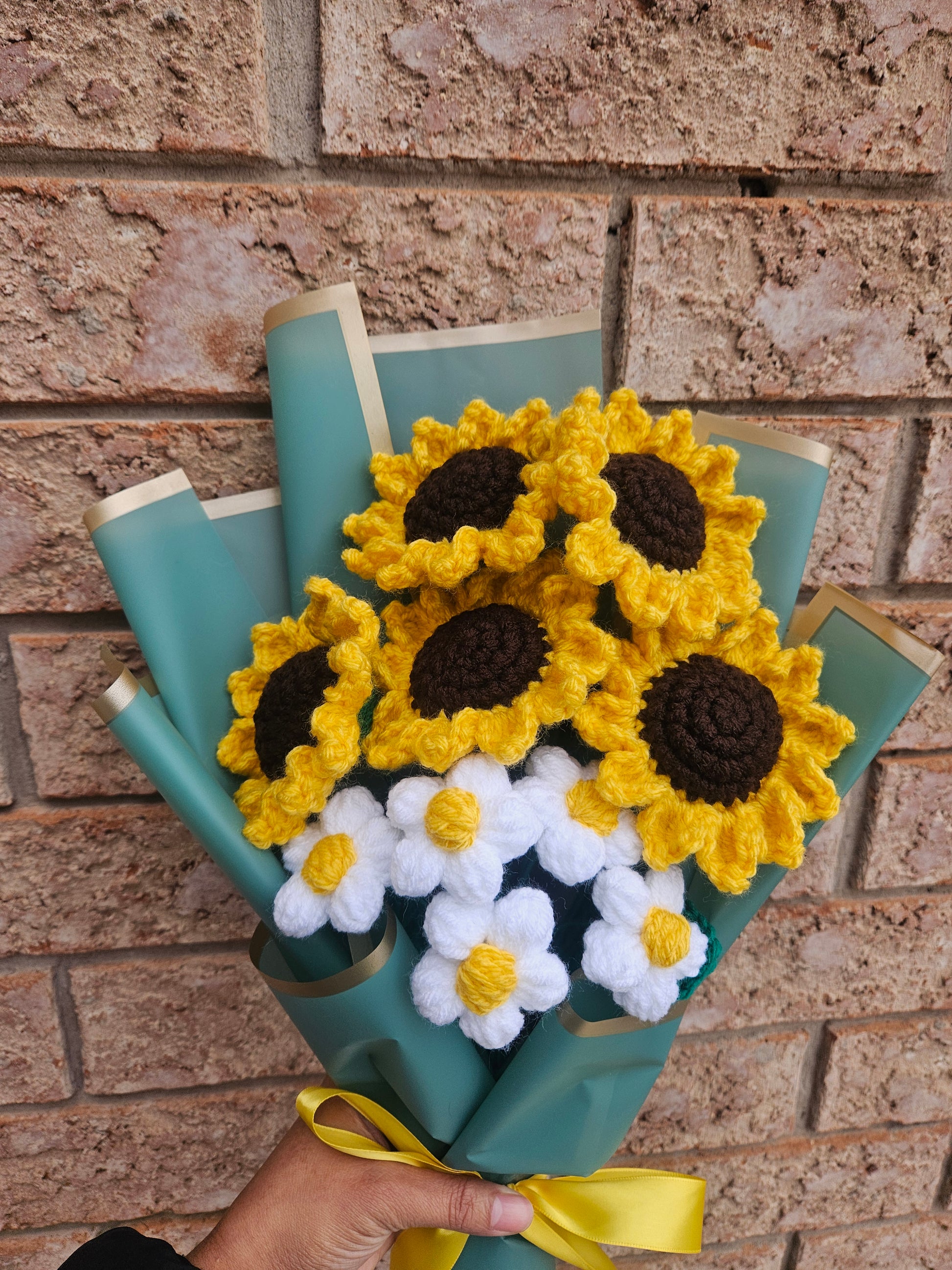 Sunflower 002 - Ridmanee's Crochet Store