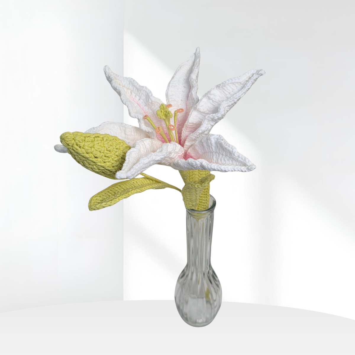 Lily Large With Bud