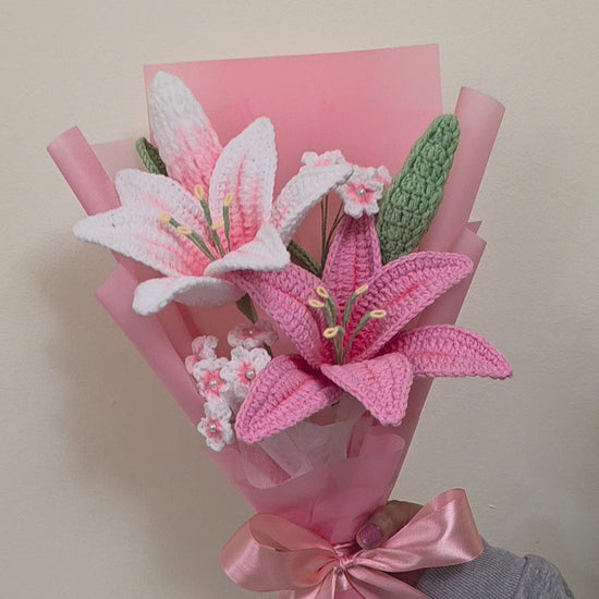 crochet lily bouquet